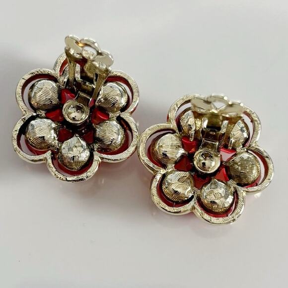 Vintage Coro Flower Clip On Earrings Red - Picture 9 of 13